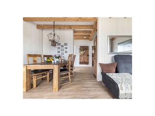 Strandlodge - Offener Wohn- und Essbereich