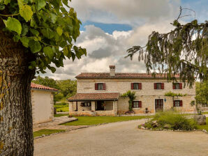 Villa House Edera - Režanci - image1