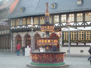 Marktbrunnen vor dem bekannten Rathaus