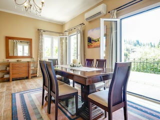 Villa Kerkyra Features 12