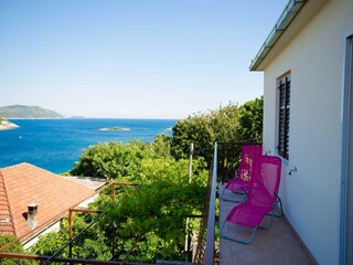 Apartment Molunat  13