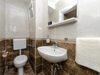 Apartment Molunat Ausstattung 2