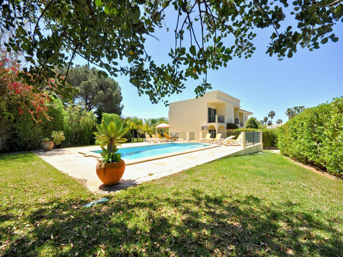 Villa Vilamoura Outdoor Recording 1