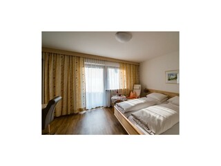 Gem. Doppel-oder Einzelzimmer_mit_DuWC