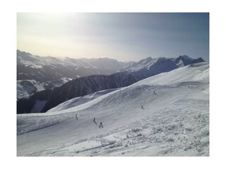 Gipfelbahn Bergstation Piste 3