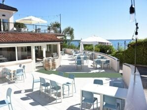 Vakantiepark Stacaravan met whirlpool in Paddenghe Sulgarda-voorheen TUI Ferienhaus - Moniga del Garda - image1