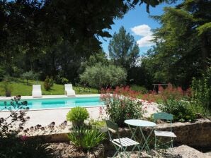 Holiday house Lovely holiday home with private pool and garden - Mormoiron - image1