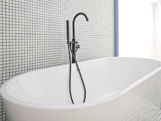 Villa Minea  Bad Suit 1