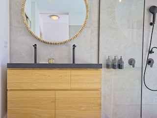 Villa Minea Renoviert Bad 2