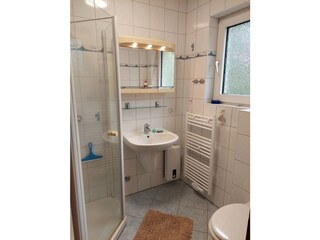 Badezimmer 1 mit Dusche