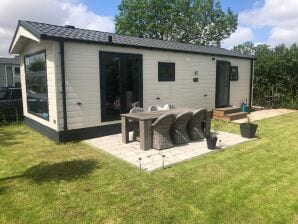 Vakantiepark Charmant chalet avec jardin spacieux