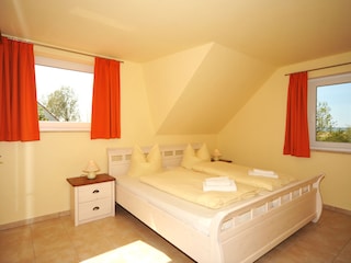1. Schlafzimmer im 1. OG