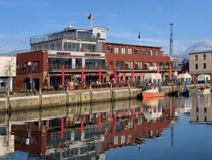 Ferienwohnung Stromdampfer, Hafenblick - Warnemünde - image1