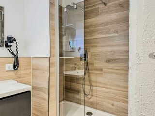Dusche
