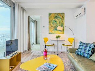 Wohn - und Essbereich