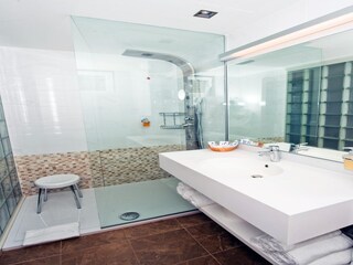 Parc de vacances Nin Équipement 23