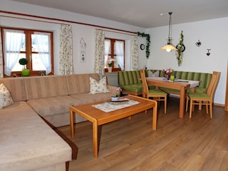 Vakantieappartement Riezlern Woonkamer 19