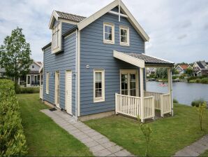 Tolles Ferienhaus am Wasser mit Terrasse - Simonshaven - image1