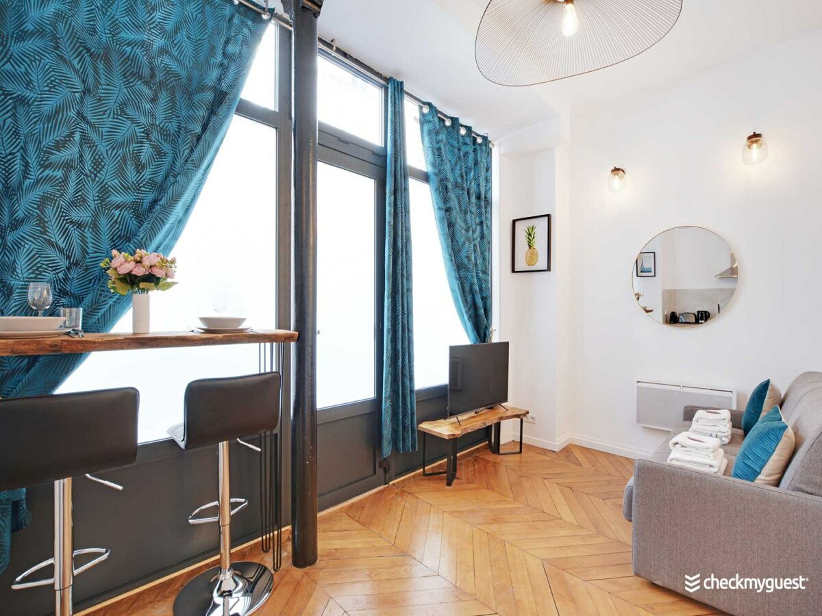 Apartment Paris  1