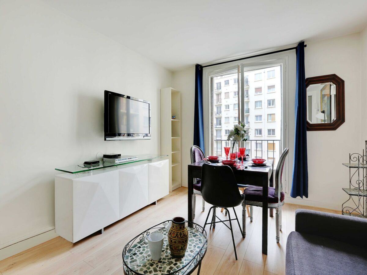 Apartment Paris  3