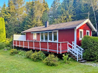 Schöne Terrasse mit Blick zum See