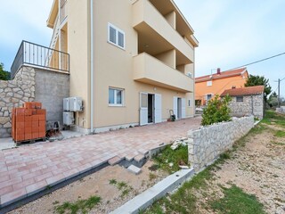 Apartment Mrljane Außenaufnahme 9