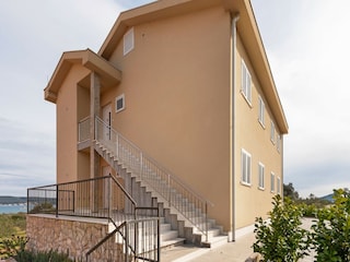 Appartement Mrljane Buitenaudio-opname 7