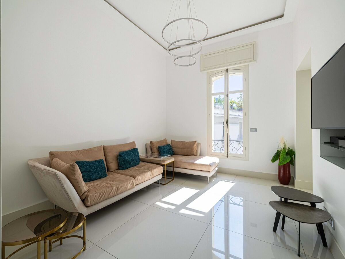 Apartment Vallauris  1