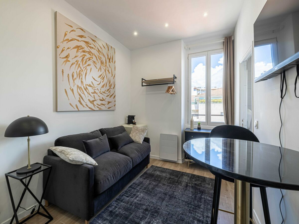 Apartment Vallauris  3