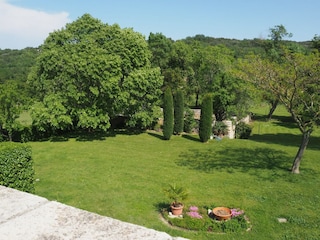 Ferienhaus Lussan Außenaufnahme 1