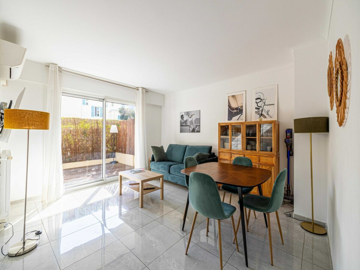 Apartment Vallauris  1