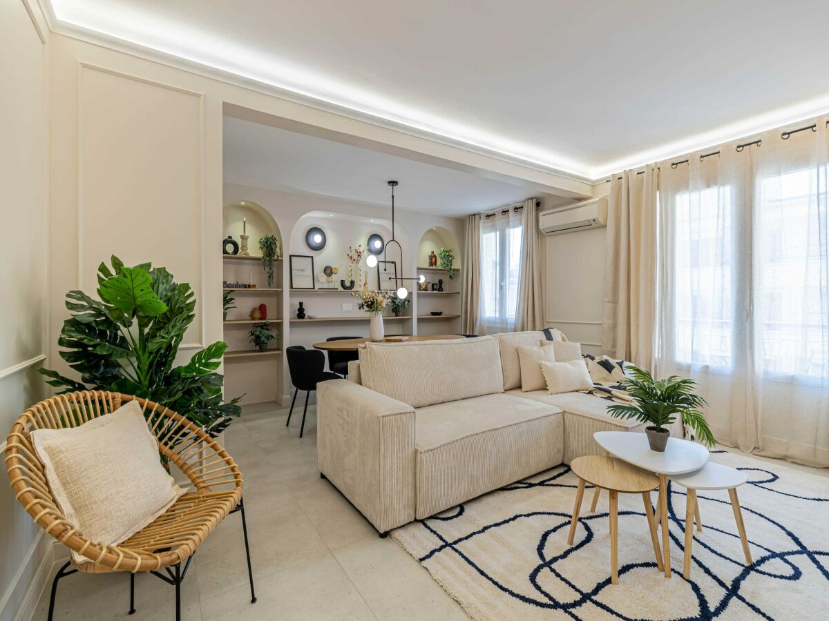 Apartment Vallauris  1