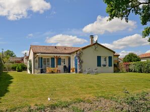 Holiday park Villa with garden near beautiful golf course - Les Forges - image1