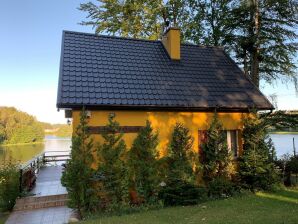 Ferienpark Vakantiehuis aan het Marchowo-meer