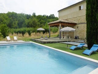 Apartment Entrechaux Outdoor Recording 2