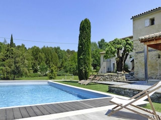 Appartement Entrechaux Buitenaudio-opname 4