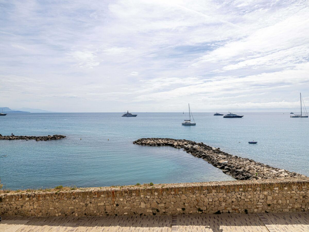 Apartment Antibes  9