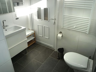 Badezimmer 1