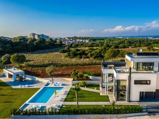 Villa Pješčana Uvala Buitenaudio-opname 35