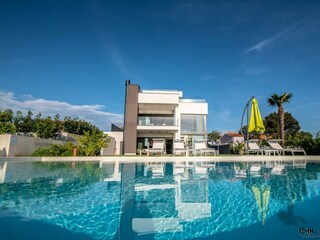 Villa Pješčana Uvala Buitenaudio-opname 23