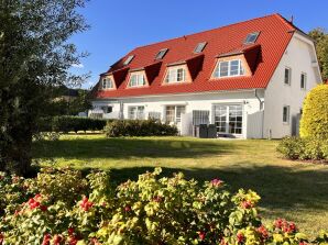 Ferienhaus Haus: Terrasse, Seeblick, Sauna- und Schwimmbadnutzung - Sellin - image1