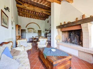 Appartamento Lajatico Caratteristiche 22