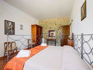 Apartamento Lajatico Características 25