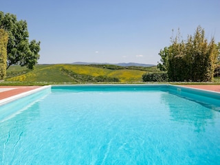 Appartement Lajatico Buitenaudio-opname 12