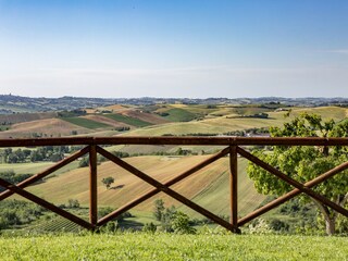 Appartement Montecarotto Buitenaudio-opname 7