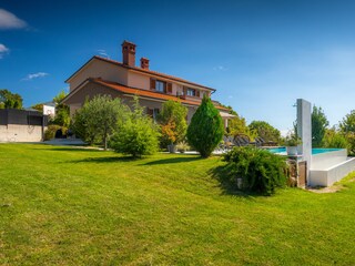 Villa Beram Buitenaudio-opname 1