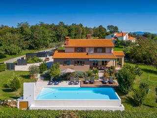 Villa Beram Buitenaudio-opname 2