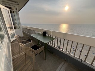 Balkon mit Blick auf das Meer