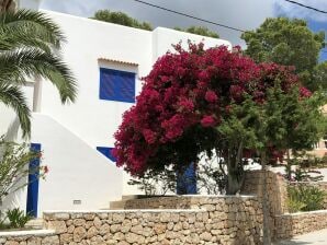 Villa Ferienhaus mit großzügigem Pool - Cala Vadella - image1