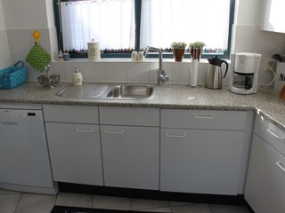 Holiday house Lemmer Kitchen 19